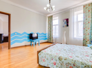 Апартаменты Грибоедова 38