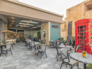 Отель AX The Palace