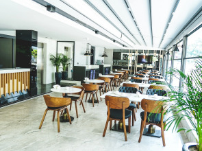 Отель Ni Hotel Lara