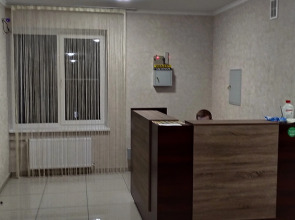 Отель  Ленинградская