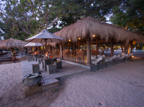 Отель Nilaveli Beach