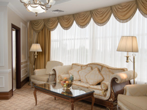 Отель Nobil Luxury