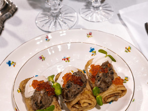 Отель Реавиль