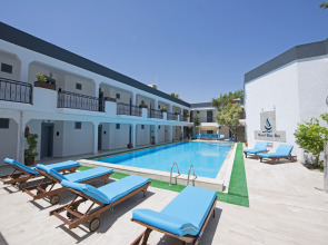 Отель Blue Bay Beach