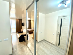 Апартаменты Живописные Kvartiry54 на Ленина 23 а