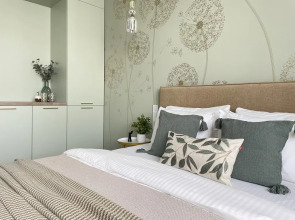 Апартаменты Времена года в Центре города Июнь