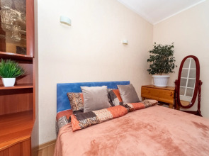 Апартаменты на аллее Поликарпова, 2