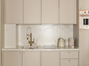 Квартира Moscow Deluxe Apartments Grand Residence SLAVA