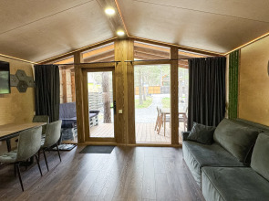 Коттедж Grey House Recreation Center