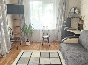 Квартира Просторная двухкомнатная возле пляжа