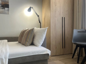 Апартаменты у Часовой Башни Оранжевые