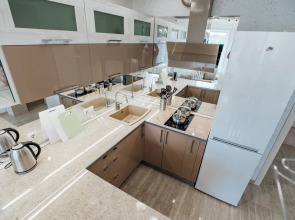 Апартаменты Однокомнатные Комфорт на Маршала Жукова 23А 5/12