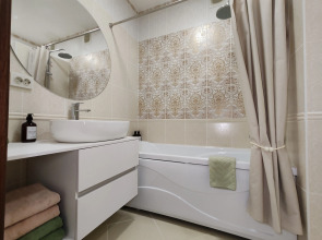 Апартаменты 2-комнатная квартира с прямым видом на Волгу