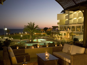 Отель Constantinou Bros Athena Royal Beach