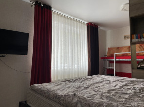 Апартаменты на Рябиновой