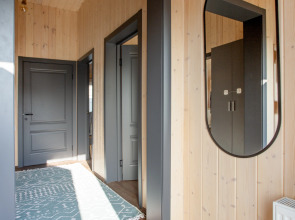 Частный дом Барнхауз у озера