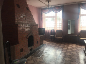 Хостел на Ленина 13