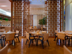 Sheraton Baku Intourist