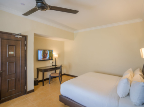 Курортный отель Camar Langkawi