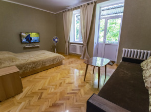 Просторные трёхкомнатные апартаменты в курортной части Железноводска