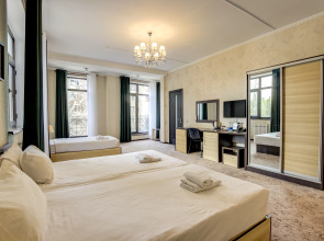 Hotel Touristan Bishkek