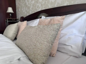 Апартаменты 39 Kvartir на Буткова 14