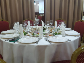 Отель Виноград