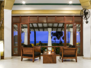 Отель Tangerine Beach