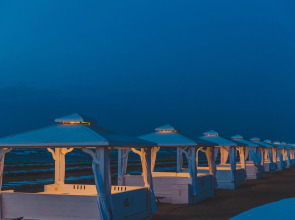 Lamer Sea Breeze Resort