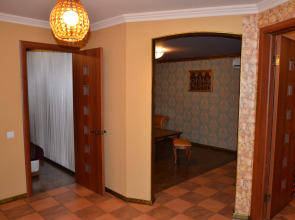 Апартаменты Holiday House