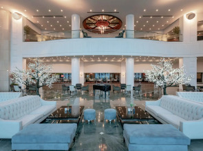 Royal Teos Thermal Resort Clinic & Spa (Halal Hotel)