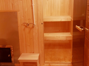 Дом у сосен