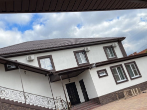 Отель Амаро