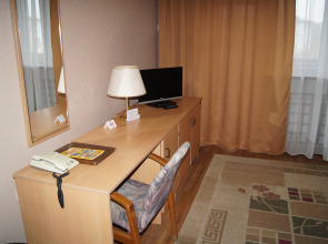 Отель Веста