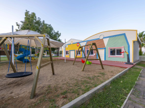 Отель Asteria Family Resort Side