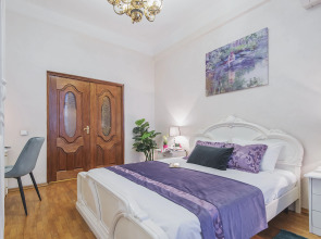 Квартира GM Apartments Уютная двушка рядом с Кремлем и Арбатом