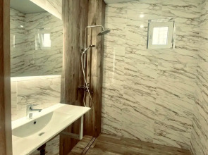 Курортный отель Мерсини