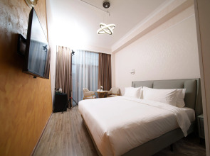 Отель Emmanuel Hotel Yerevan