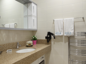 Отель Lir Residence Suites