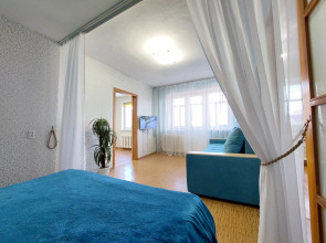 Апартаменты Двухкомнатные на Семафорной 235