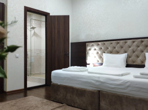 Отель Grand Turon Plaza