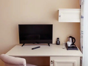 Отель Салют