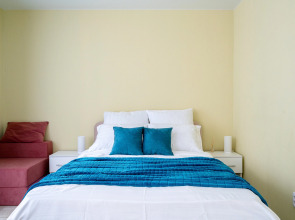 Квартира Студия на Петровском б-ре 6 к.2