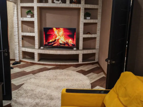 Квартира Двухкомнатная Около Мегагринна