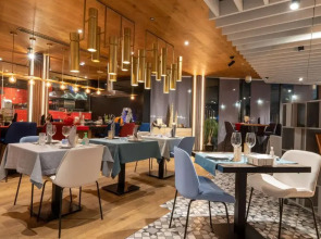 Отель Best Western Plus Congress Hotel