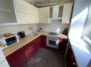 Апартаменты Курнатовского 76