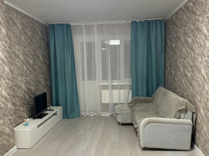 Апартаменты Уютные 2х комнатные недалеко от центра и метро
