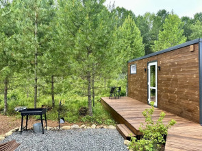 Частный Дом в Окружении Кедpового Леса со Своей Террасой и Мангальной Зоной