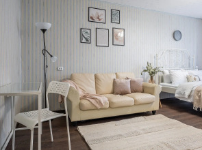 Апартаменты на Улице Усилова 3