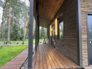 Частный Дом в Лесу с Террассой